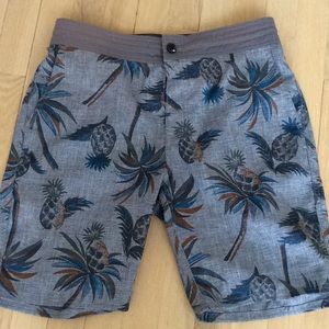 Vans Deck Siders Trunks size 31 Perfect condition